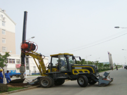 內(nèi)蒙路基 打樁施工隊(duì)