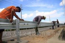湖北武汉高速公路波形护栏厂家价格