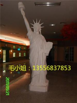 12年玻璃钢品牌认准深圳港城雕塑 值得信赖