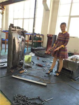試驗模具汽車內飾模具制造廠